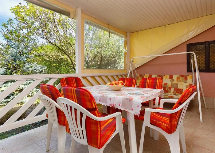 Lien By Interhome 巴拉通雷勒